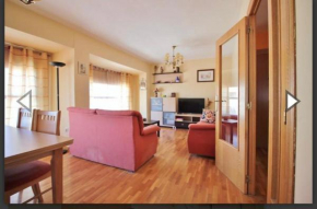Apartamento , zona Castillo de Santa Barbara.